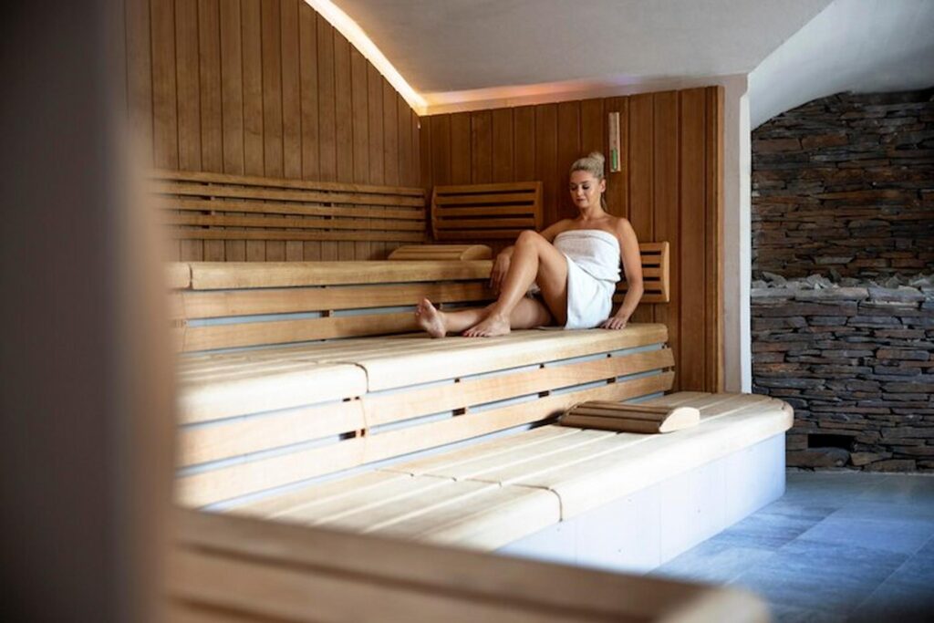 High-quality infrared sauna equipment